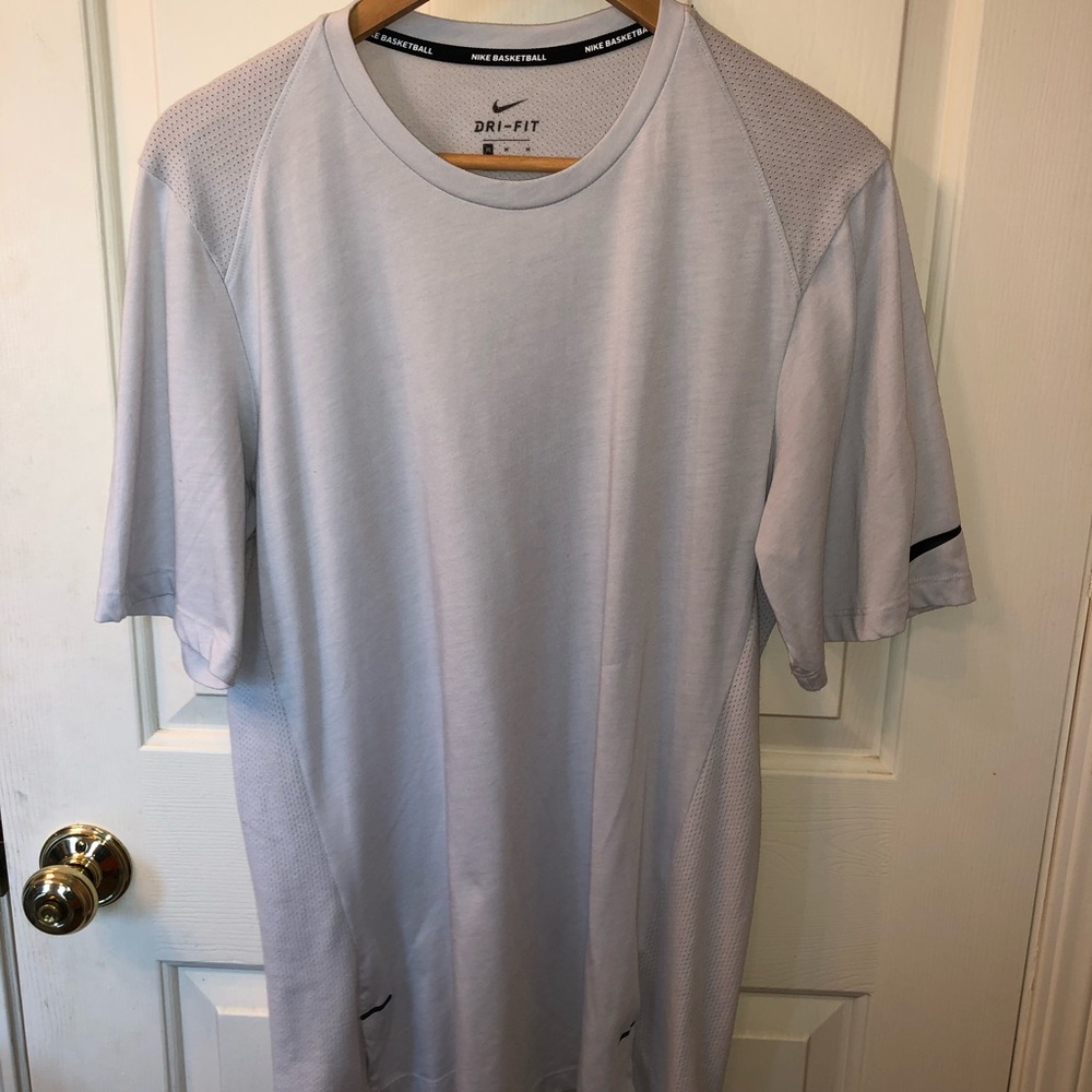 Nike T-shirt